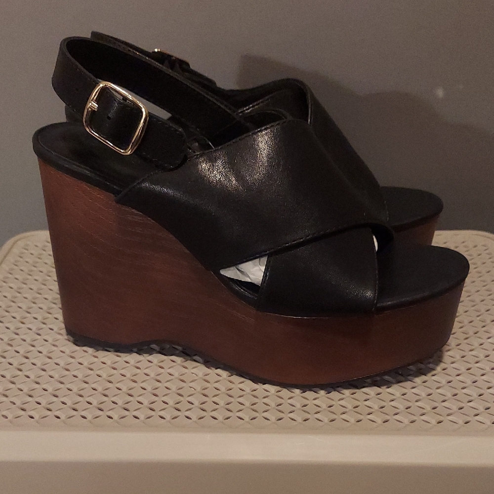 Black Leather & Wood Wedge Sandals Sz 6 & Sz 11